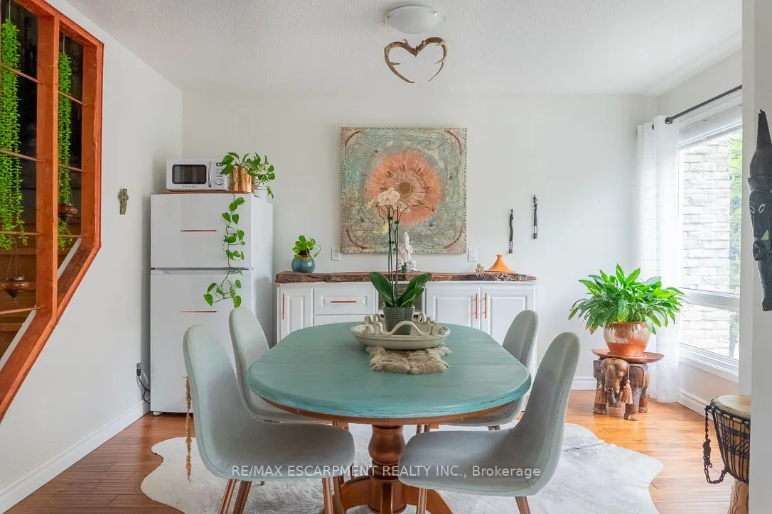 915 Inverhouse Drive, #67