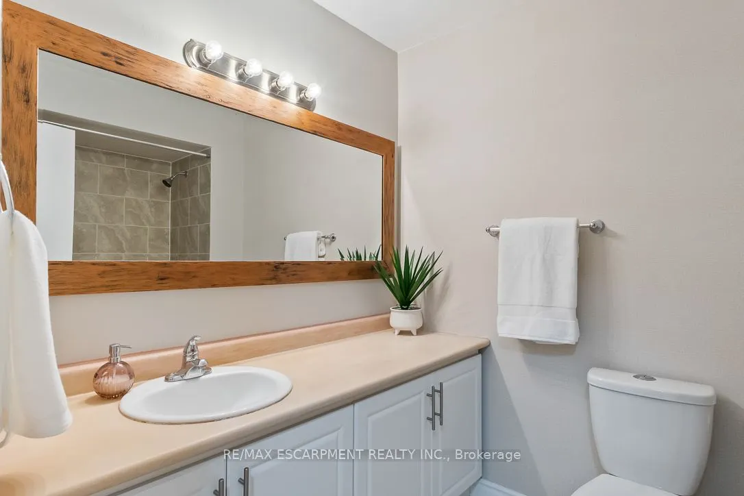915 Inverhouse Drive, #67