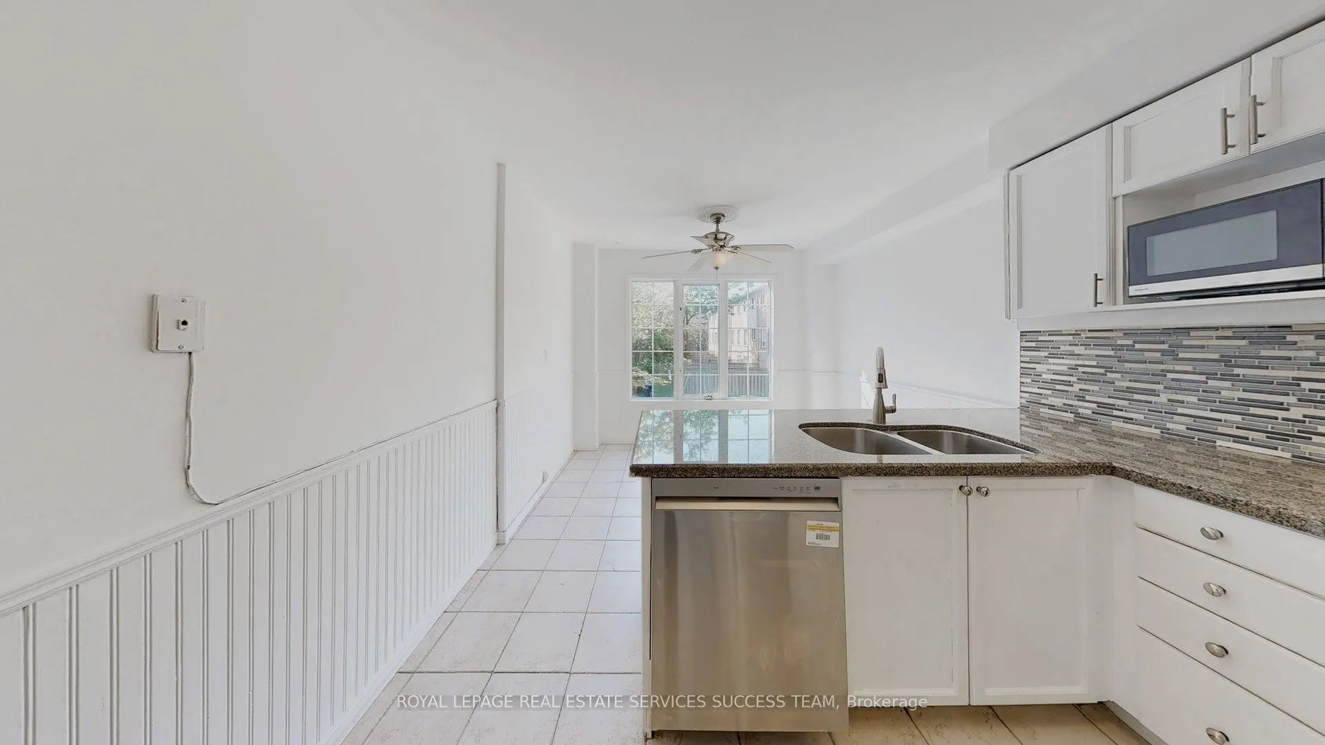 65 Brickyard Way, #56