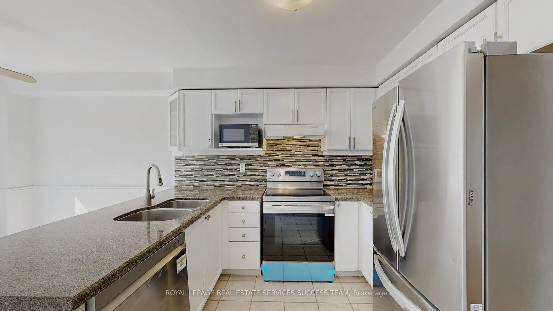 65 Brickyard Way, #56