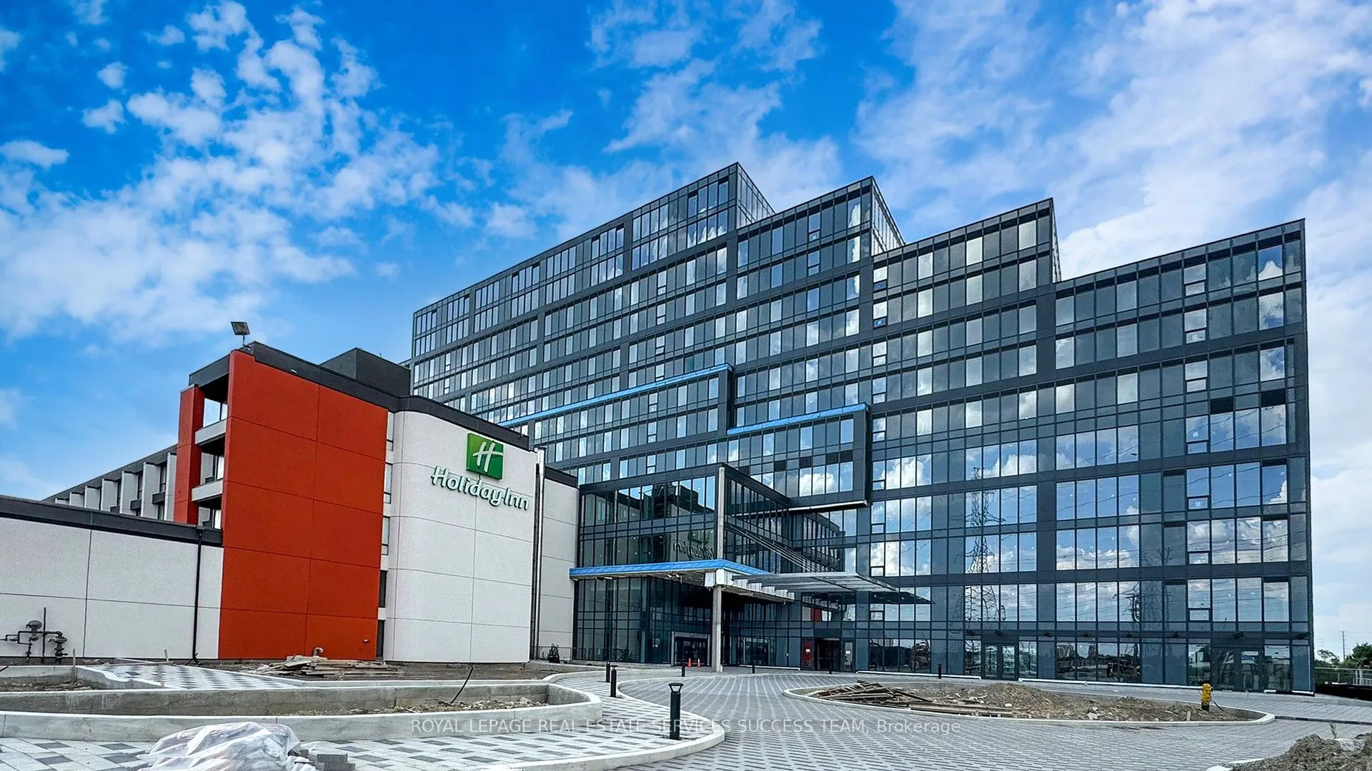 600 Dixon Road, #301
