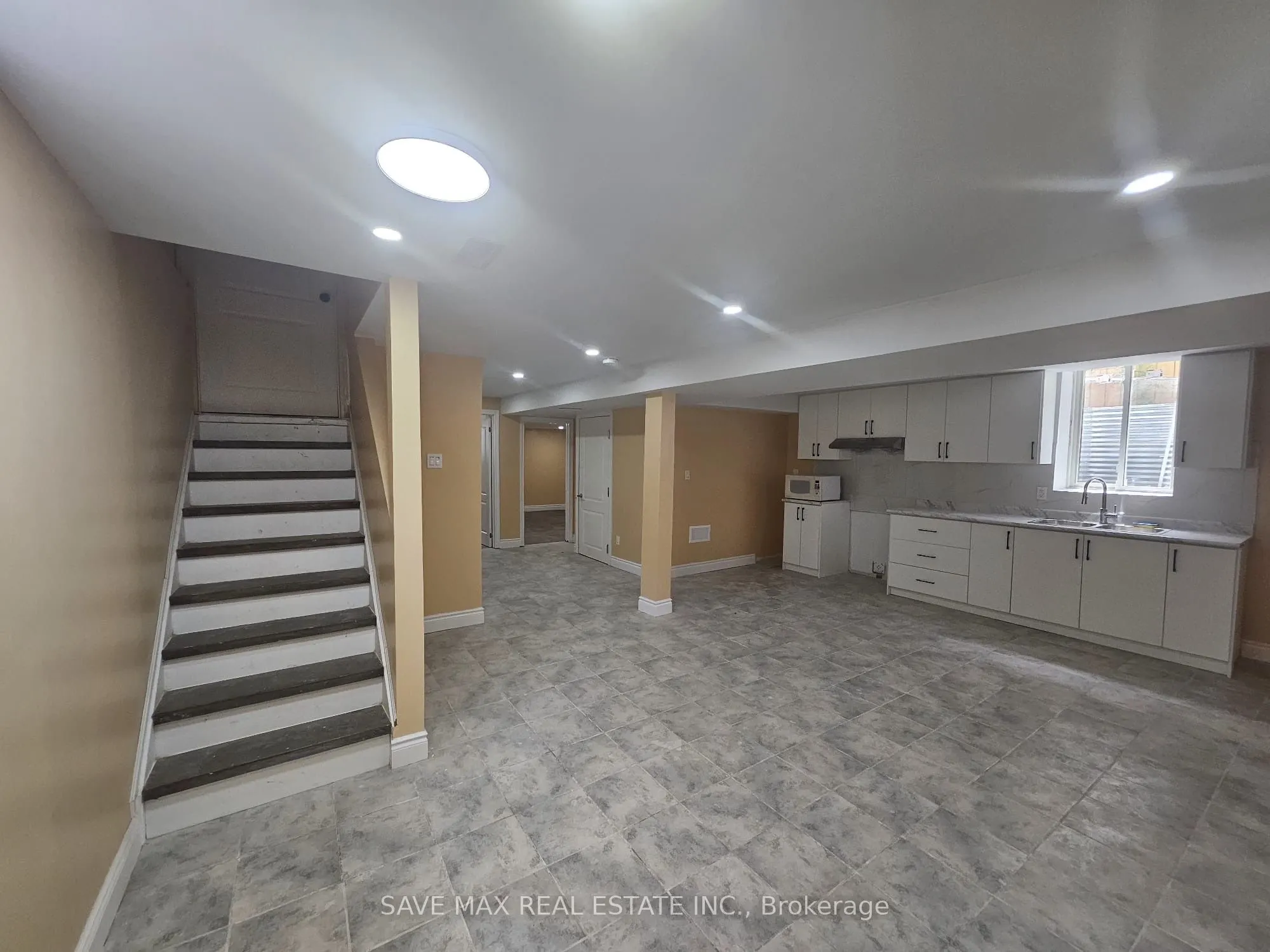 75 Fountainbridge Drive, #Basement