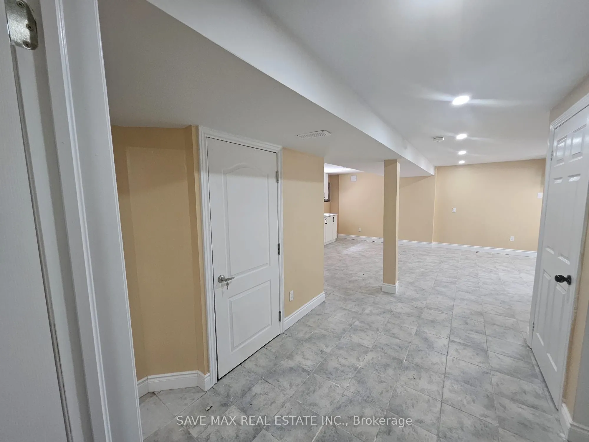 75 Fountainbridge Drive, #Basement
