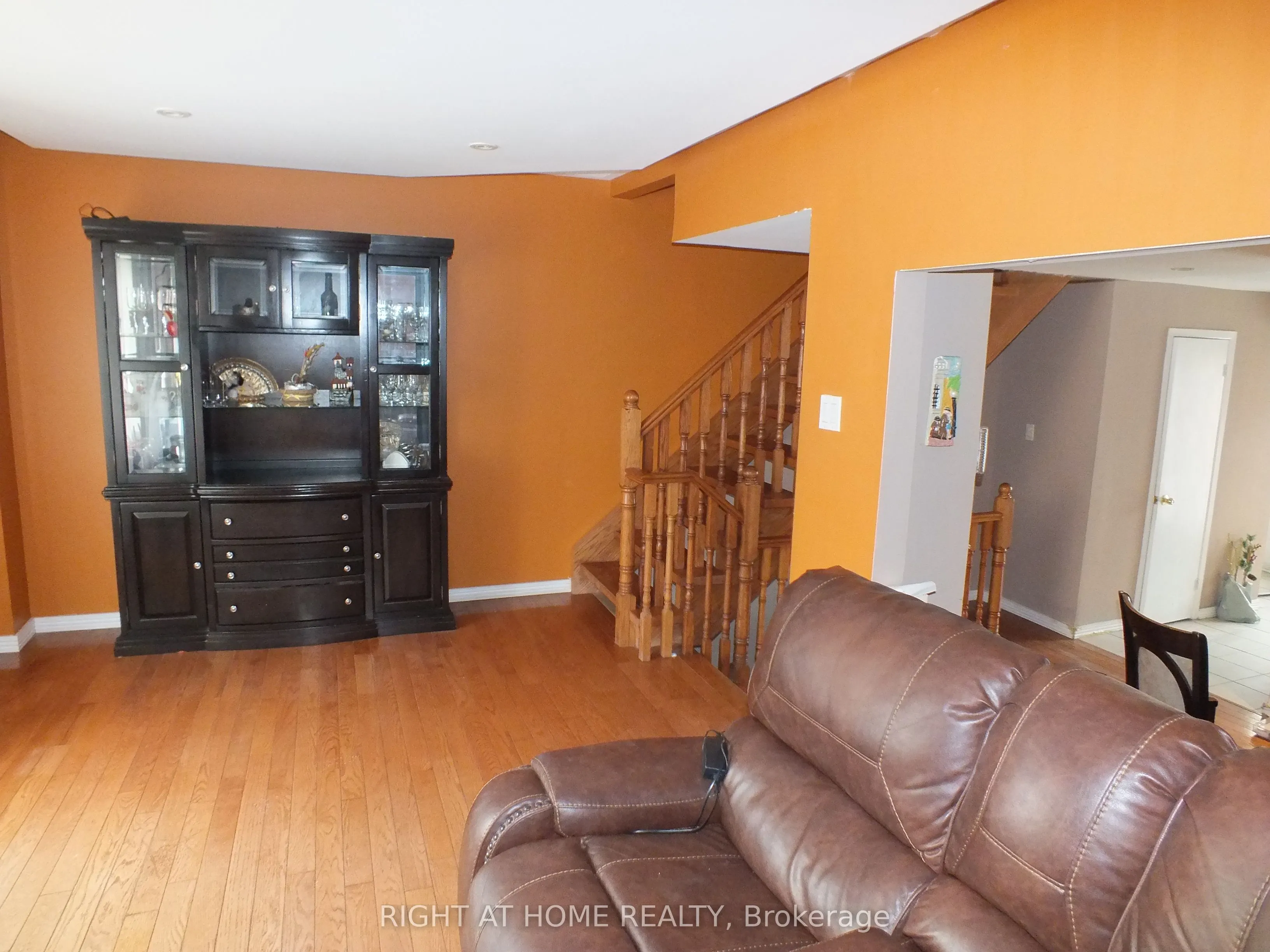 522 Cavell Drive