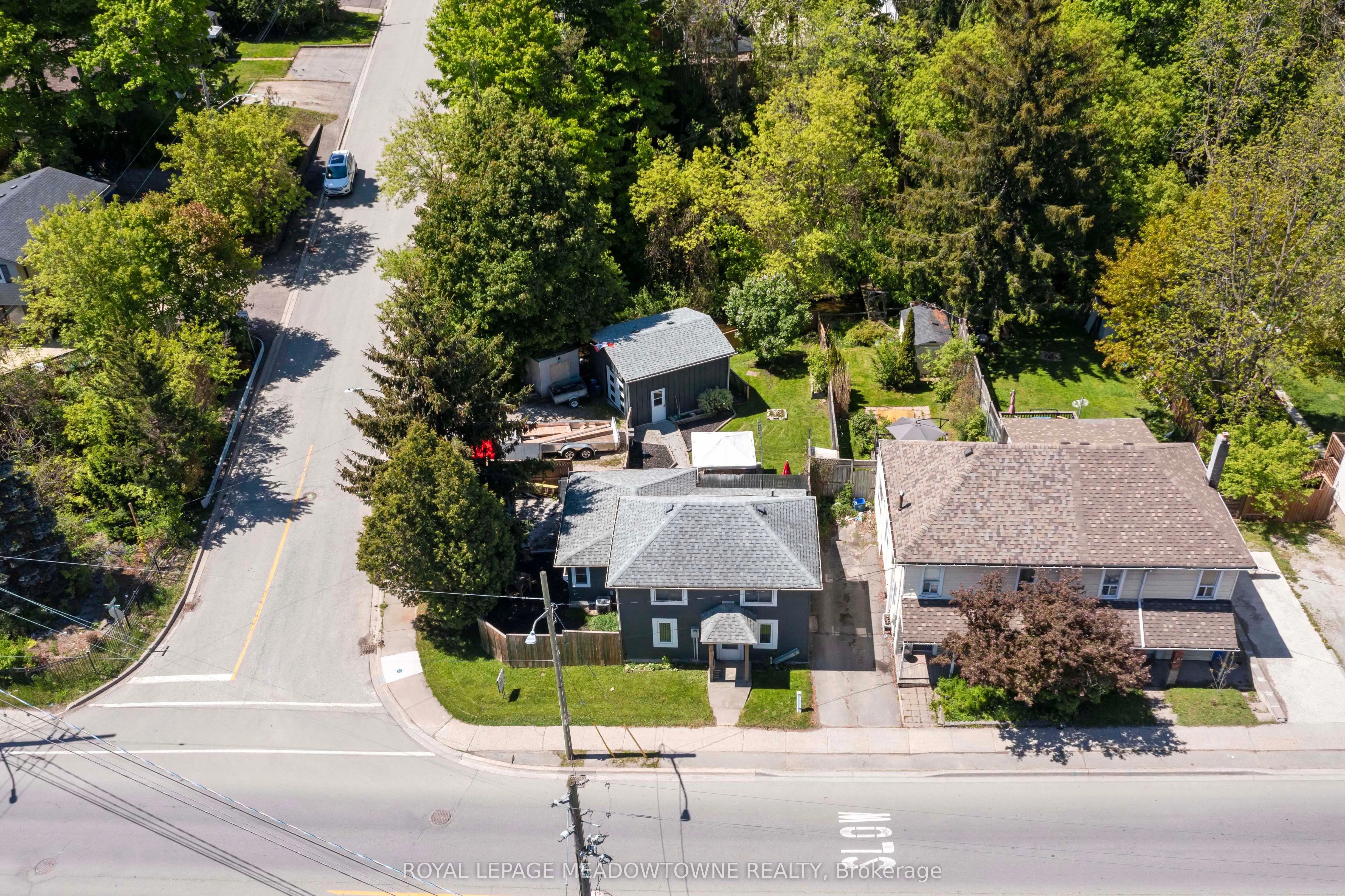 46 Main Street S
