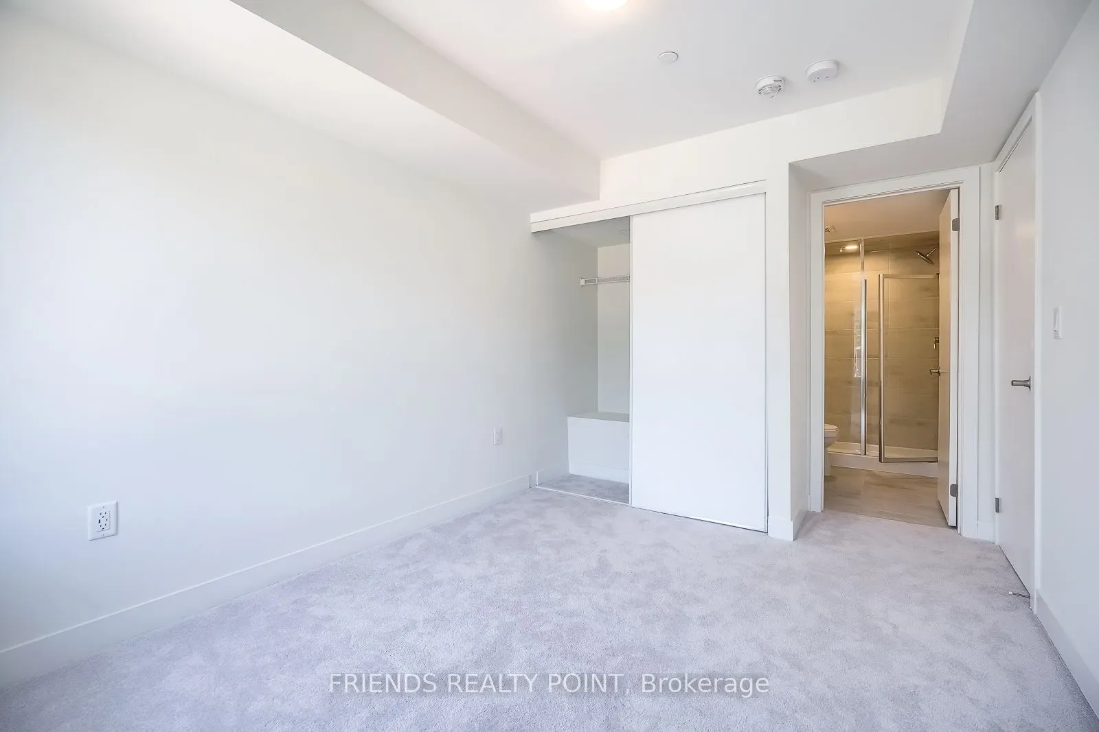 3566 Colonial Drive, #21