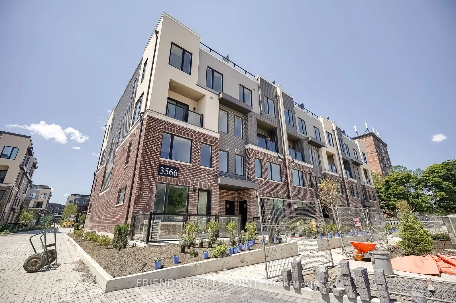 3566 Colonial Drive, #21