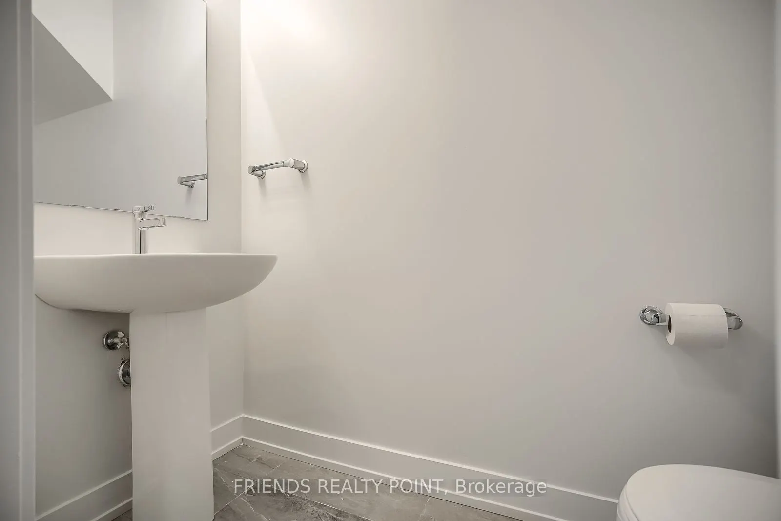 3566 Colonial Drive, #21