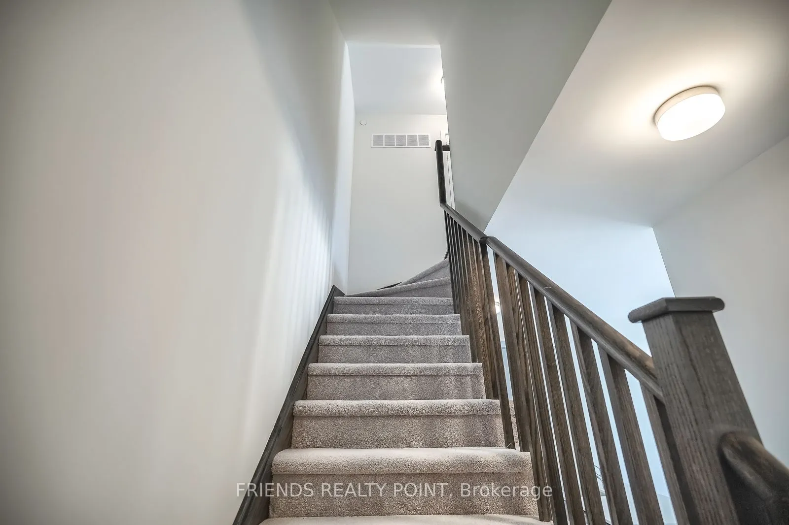 3566 Colonial Drive, #21