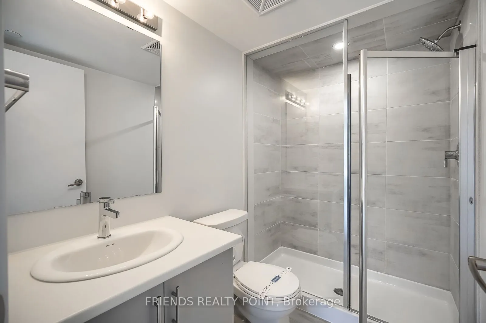 3566 Colonial Drive, #21