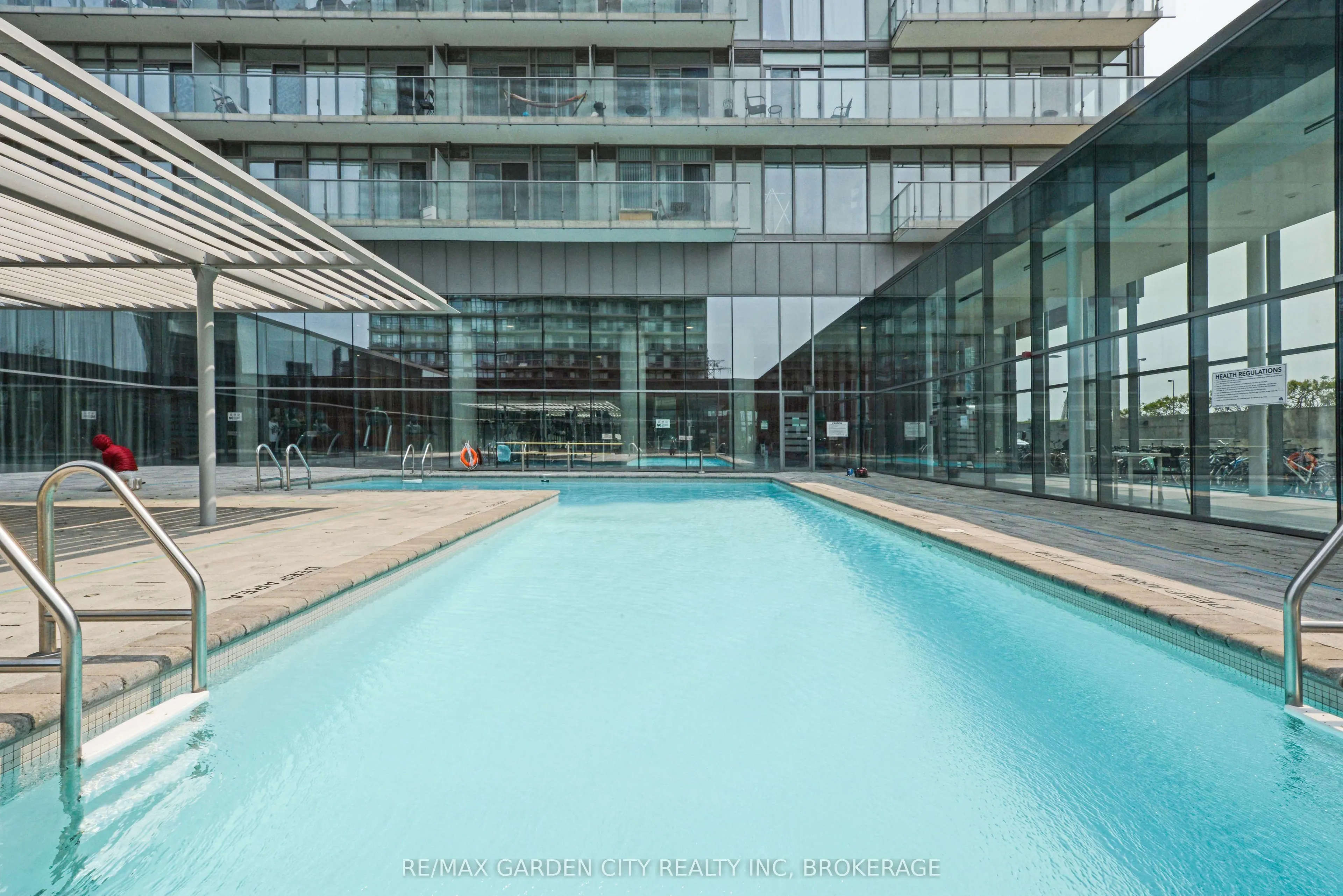 103 The Queensway, #405