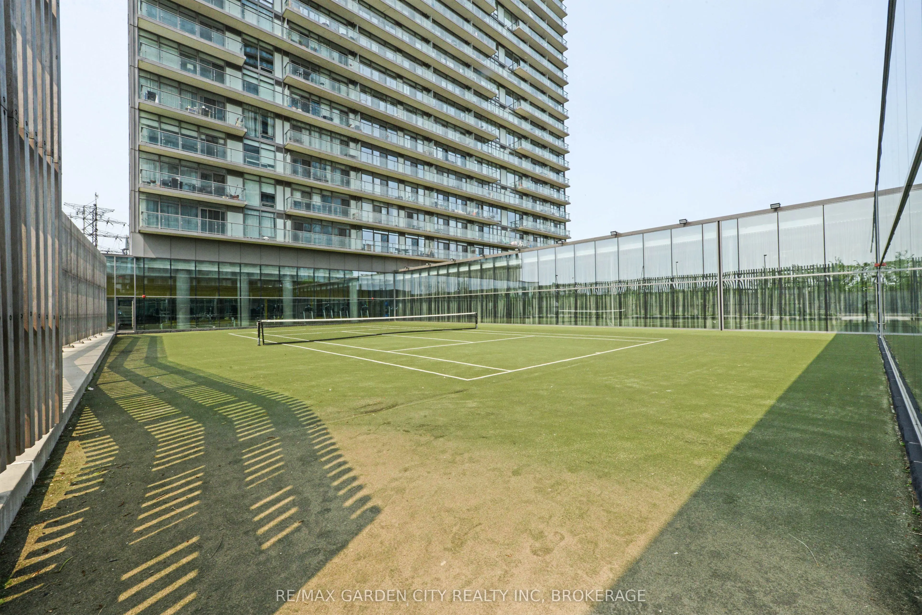 103 The Queensway, #405