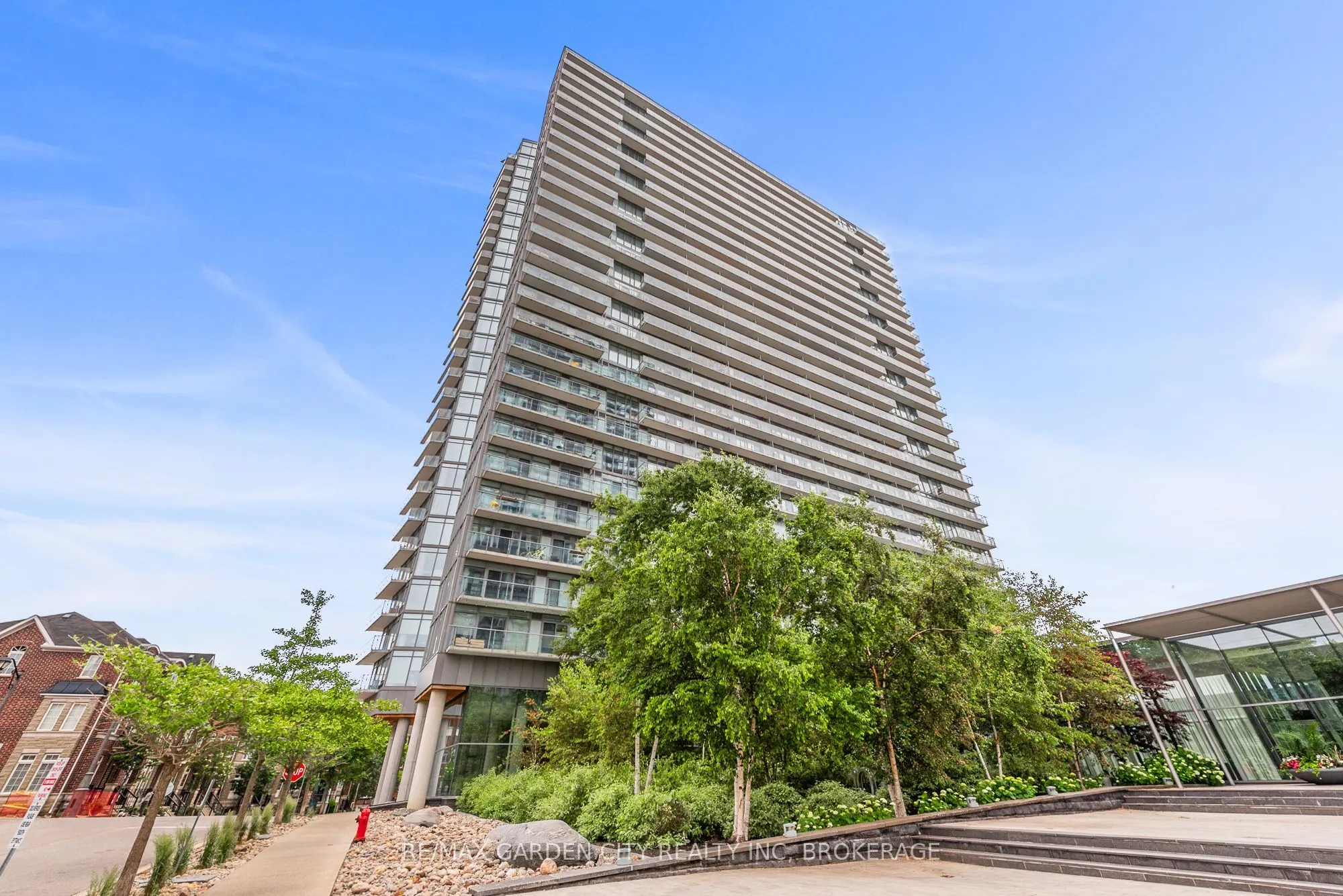 103 The Queensway, #405