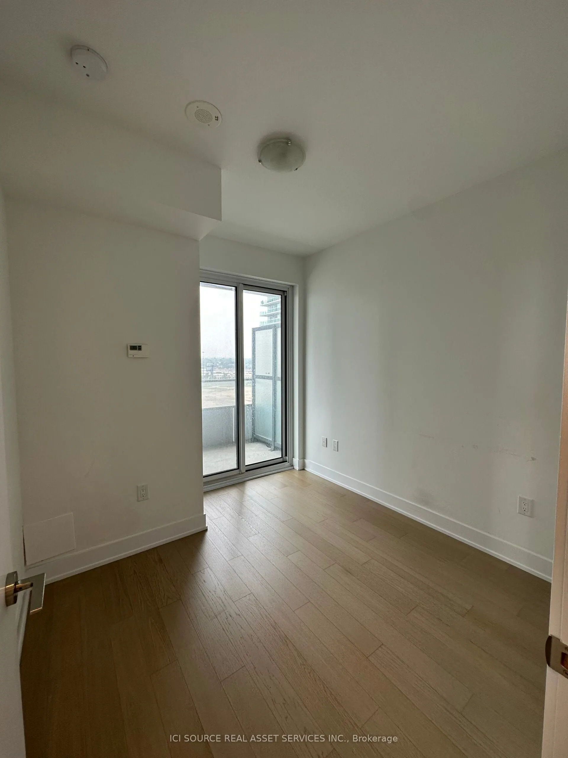 20 Shore Breeze Drive, #1302