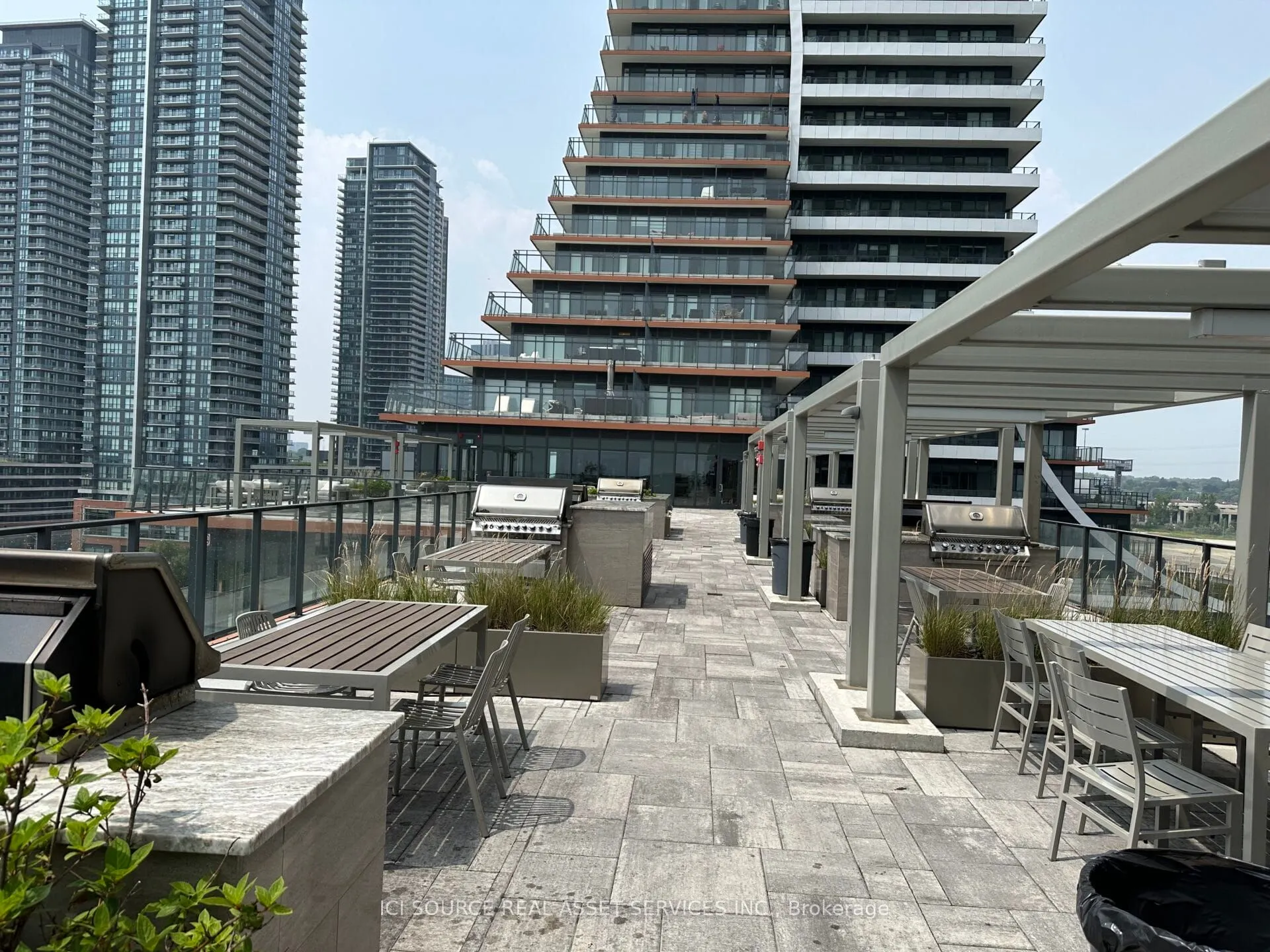 20 Shore Breeze Drive, #1302