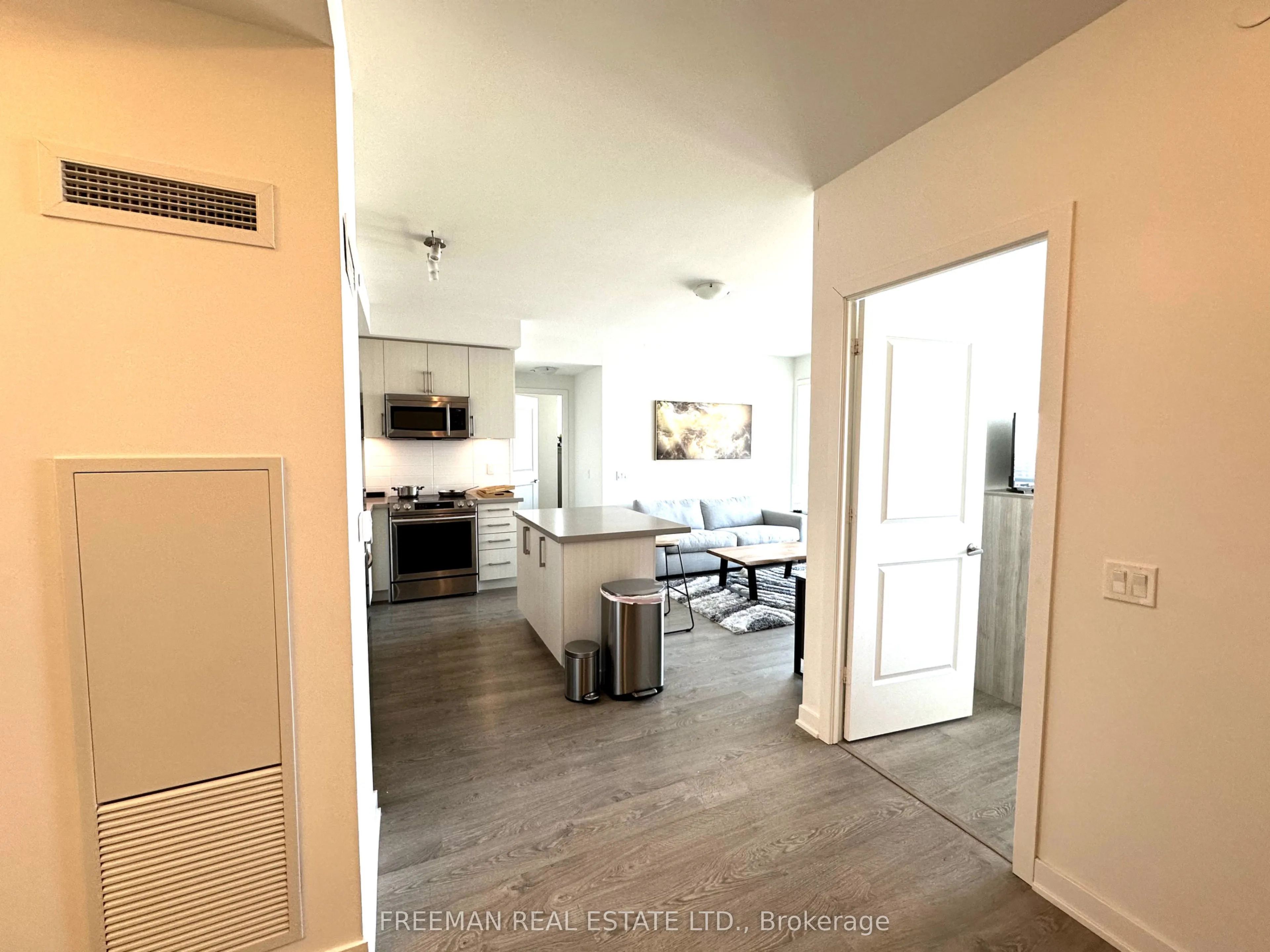 4699 Glen Erin Drive, #1509