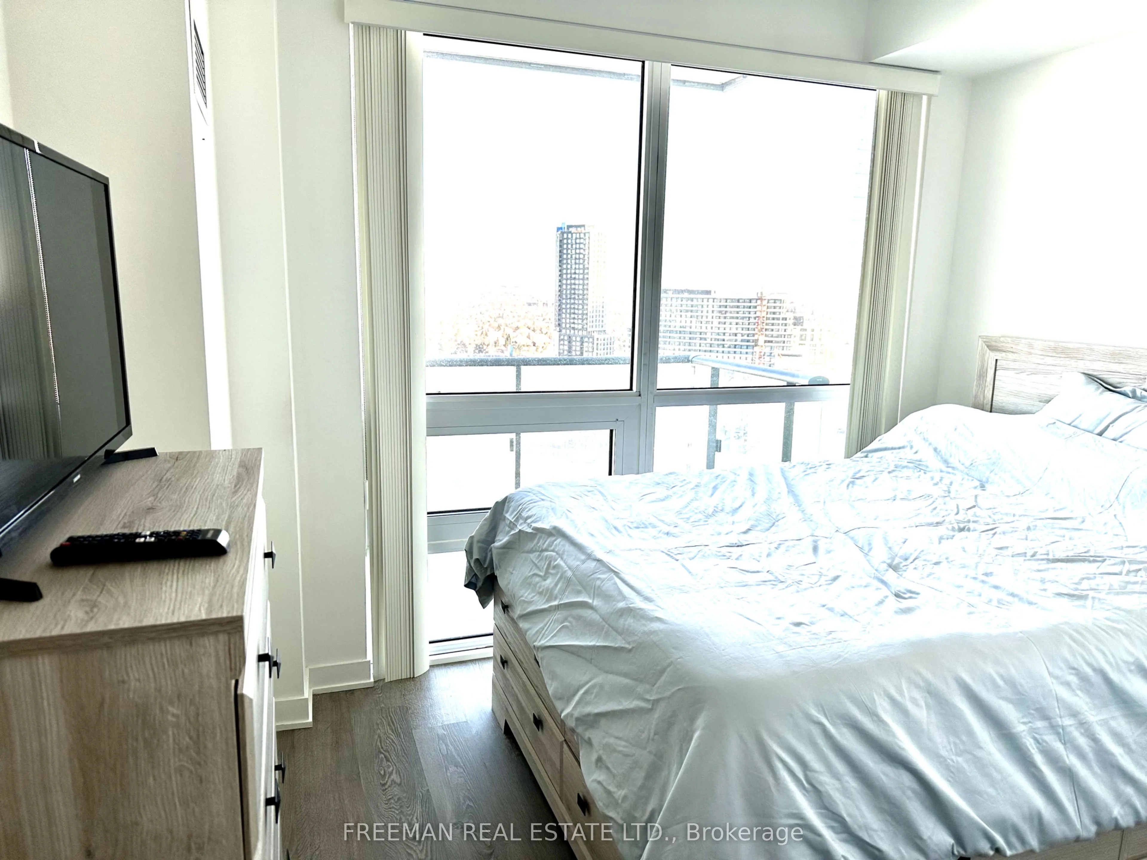 4699 Glen Erin Drive, #1509