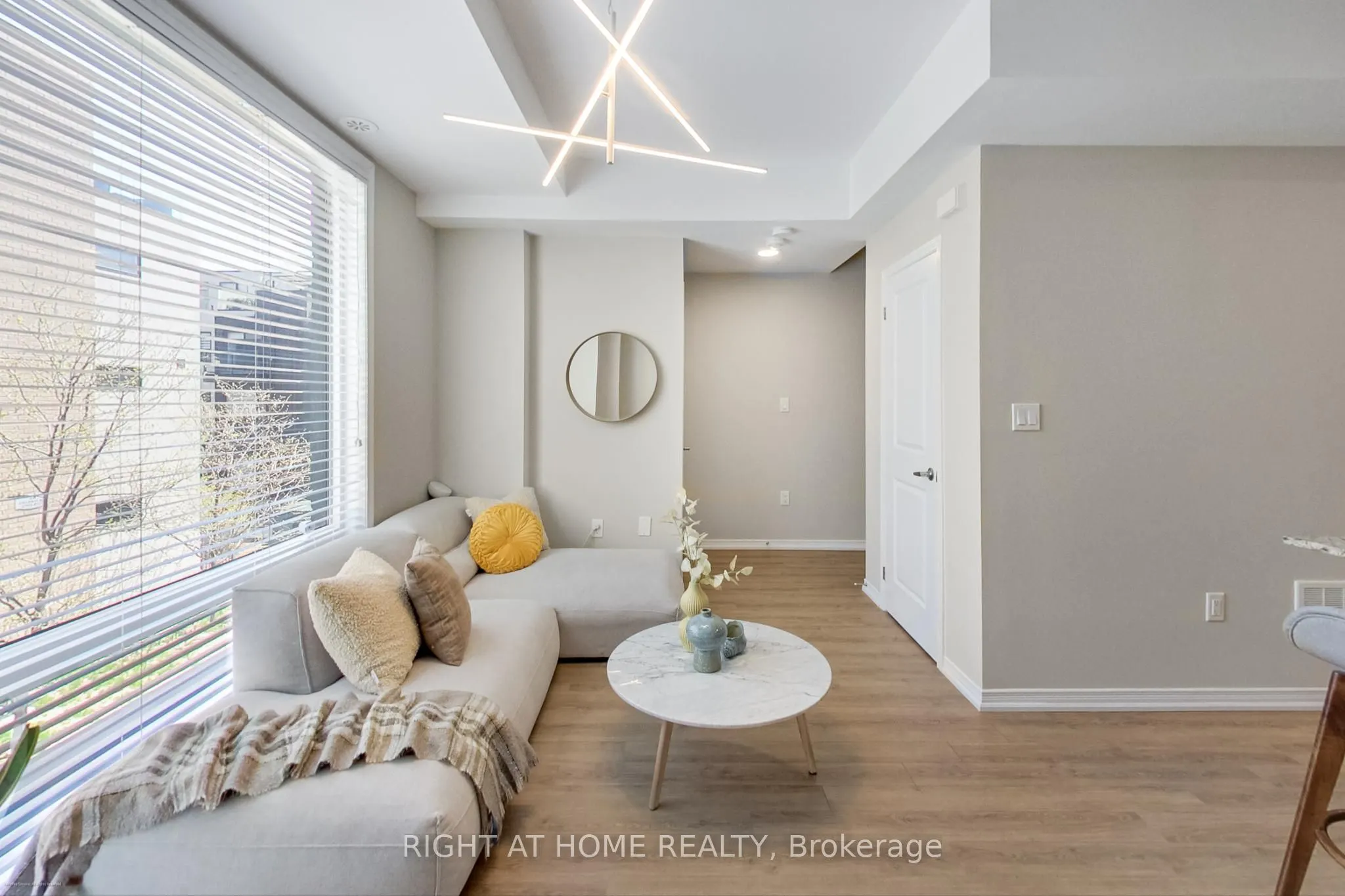 30 Fieldway Road, #84
