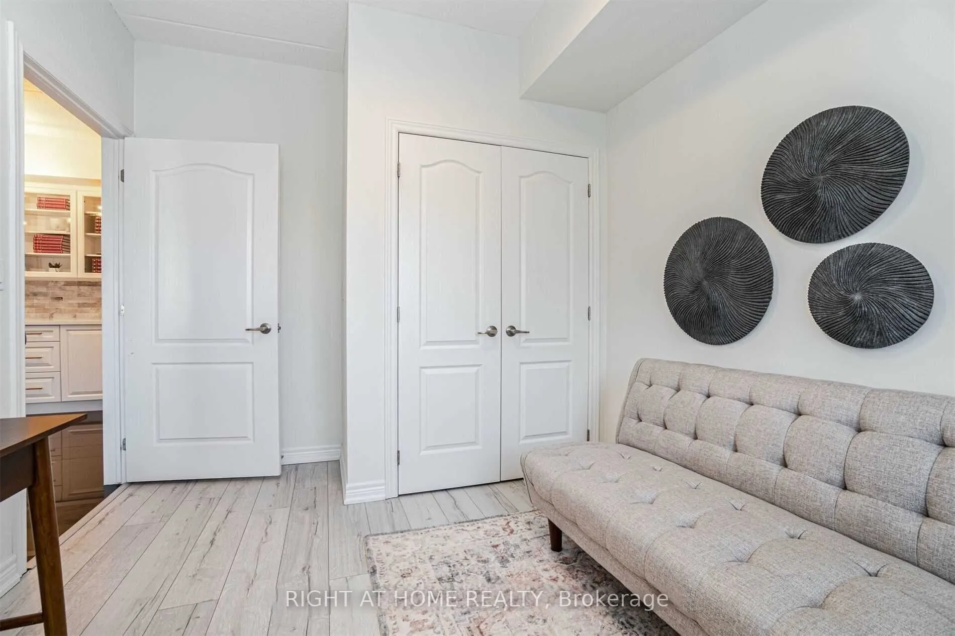 1421 Costigan Road, #512