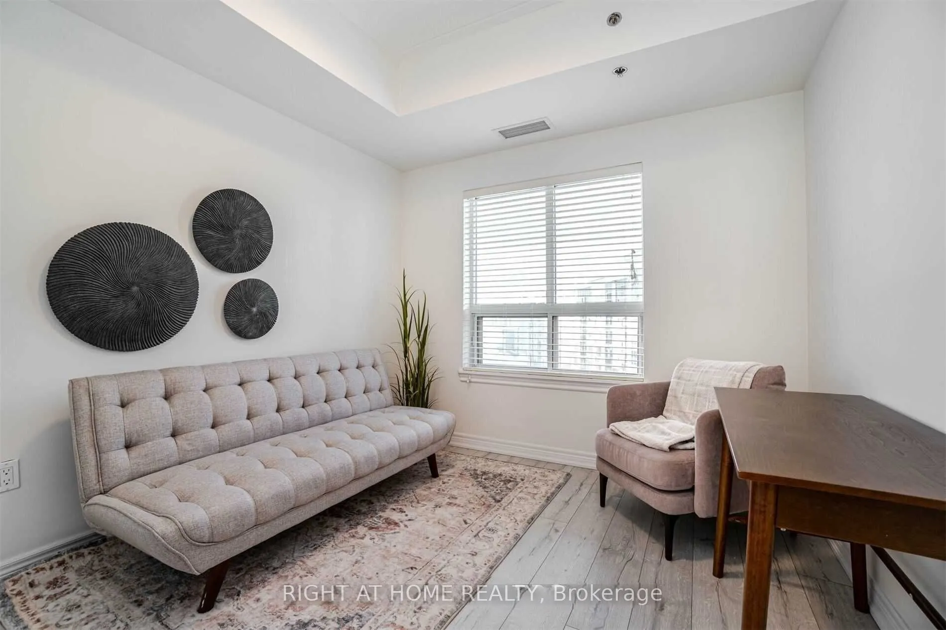 1421 Costigan Road, #512