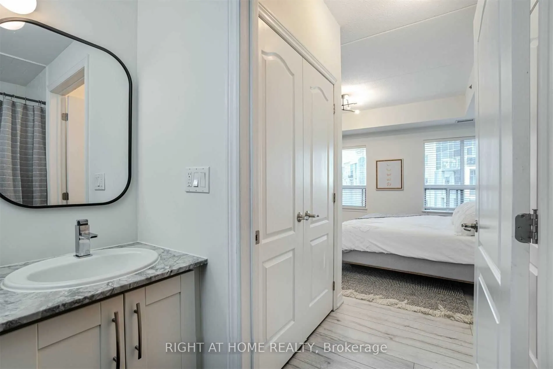 1421 Costigan Road, #512