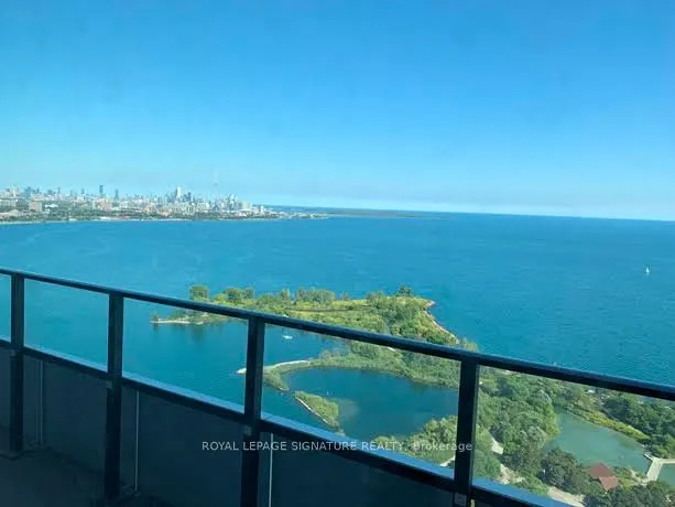 20 Shore Breeze Drive, #4107