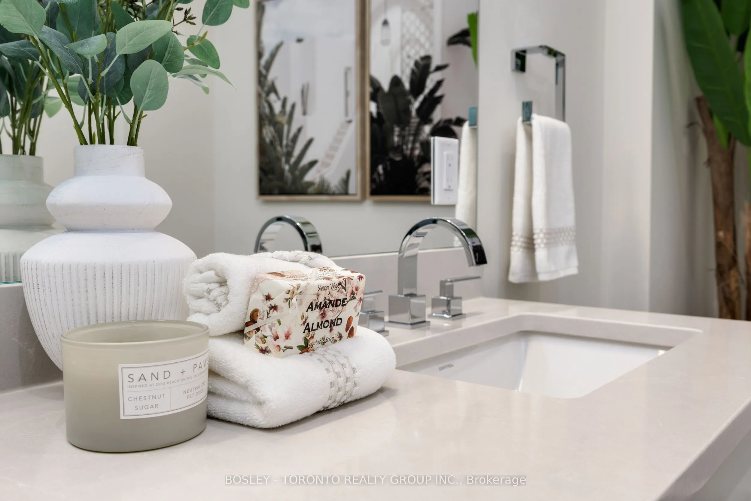 1136 Mona Road, #6