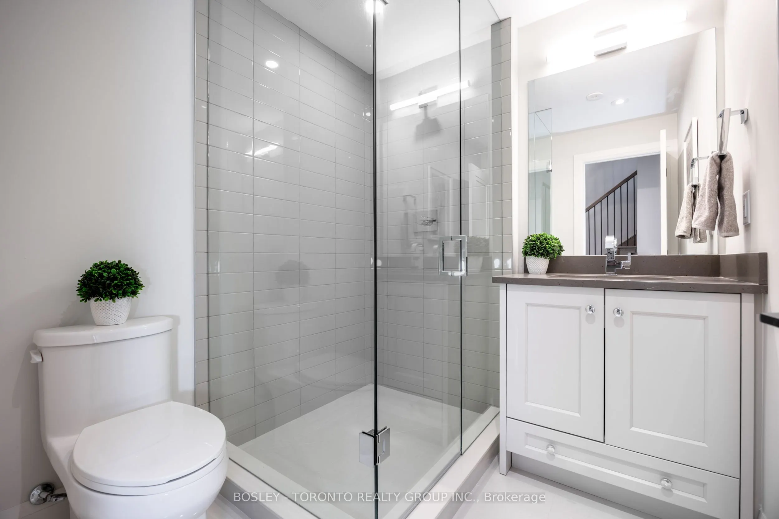 1136 Mona Road, #6
