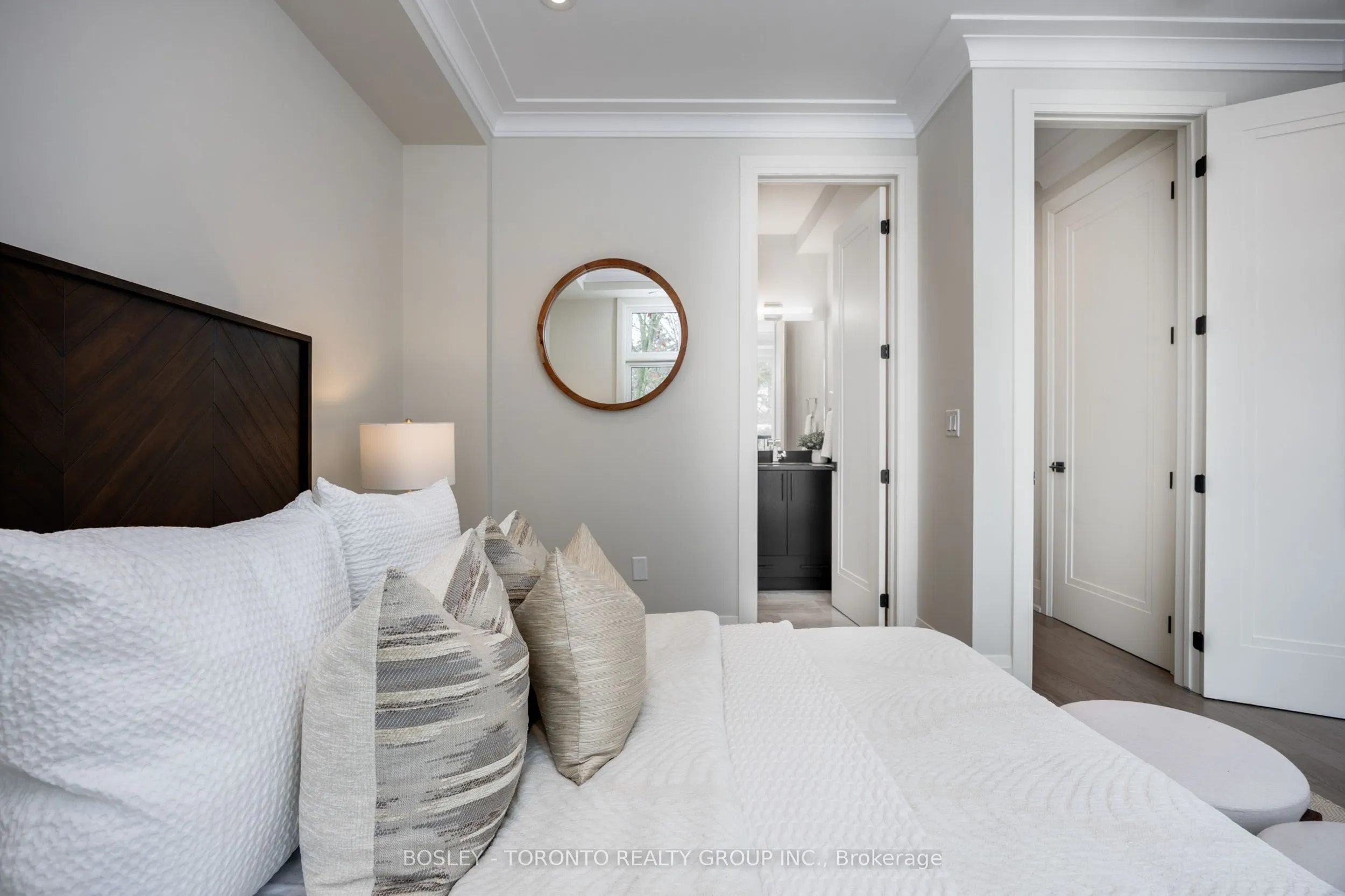 1136 Mona Road, #6