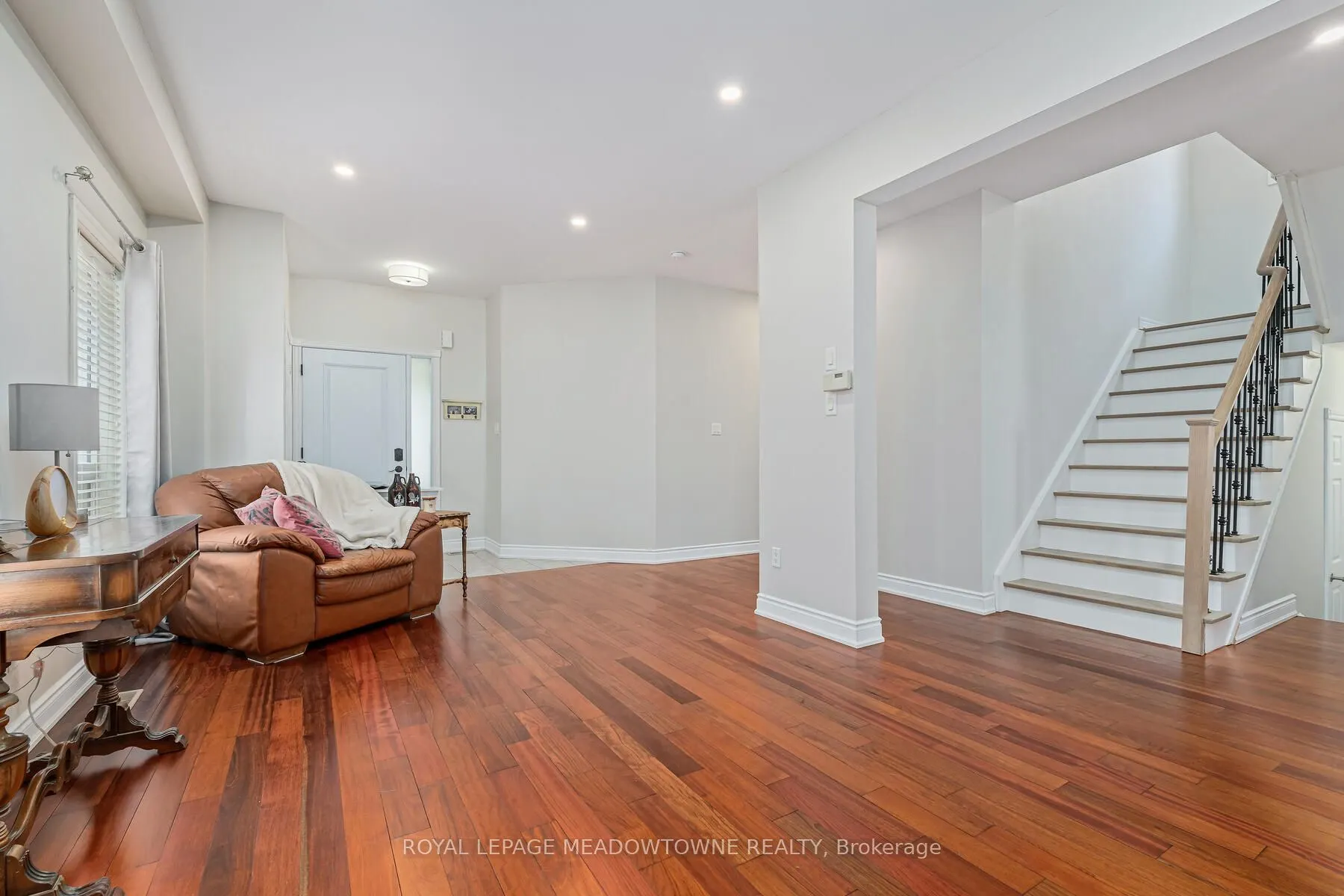 25 Milfoil Street