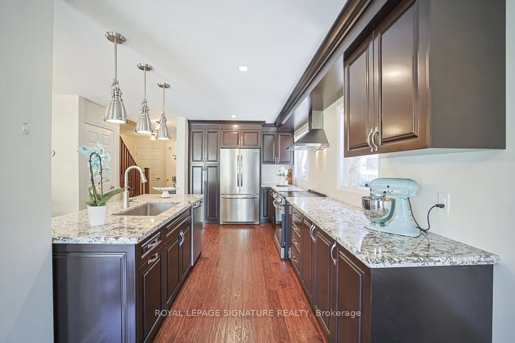 1106 Highgate Place