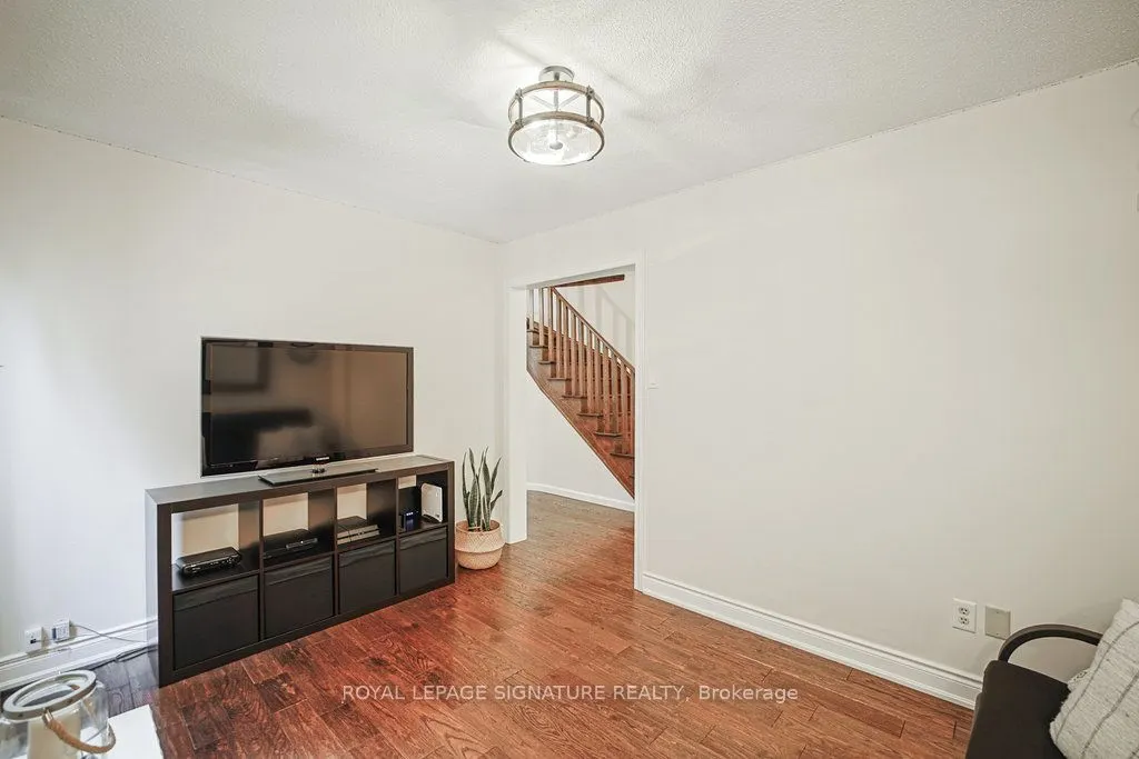1106 Highgate Place