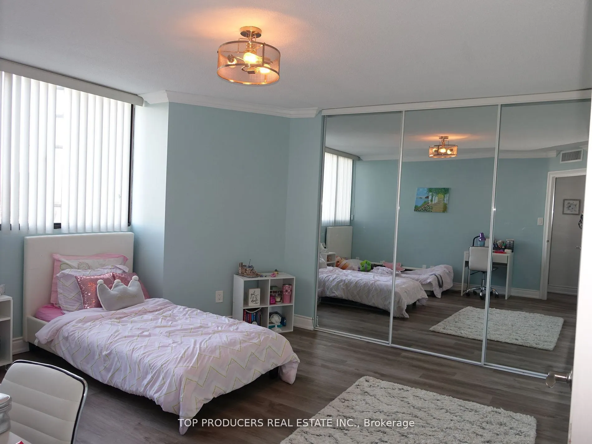 1333 Bloor Street, #601
