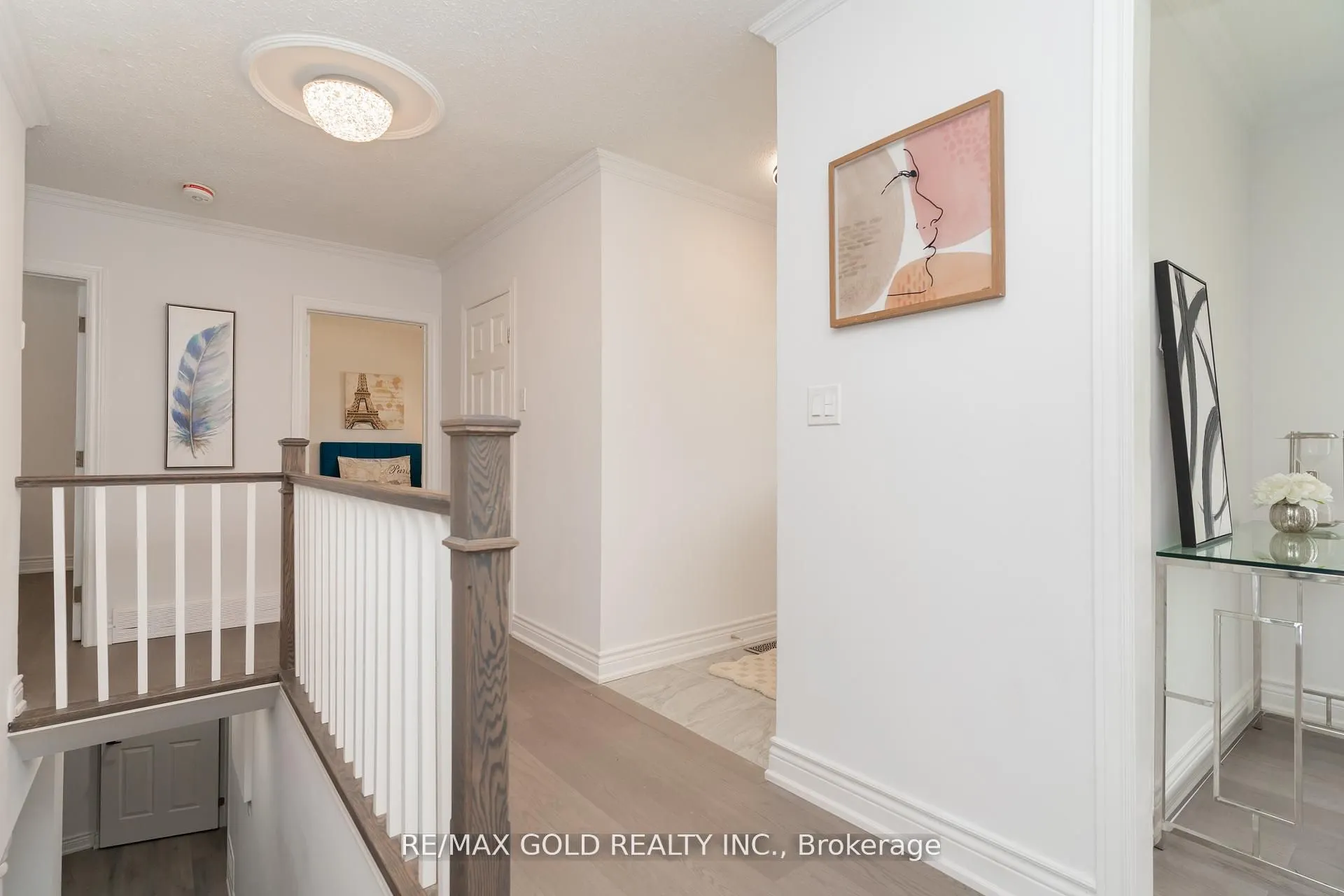 22 Carlyle Crescent