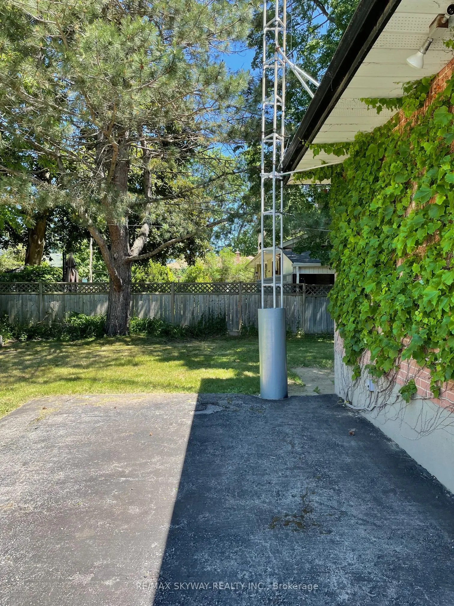 509 Vale Place