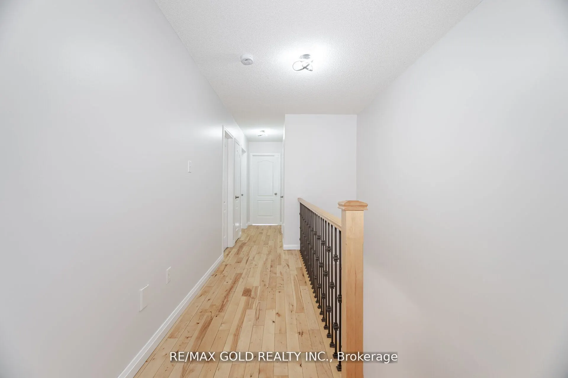 614 Summer Park Crescent