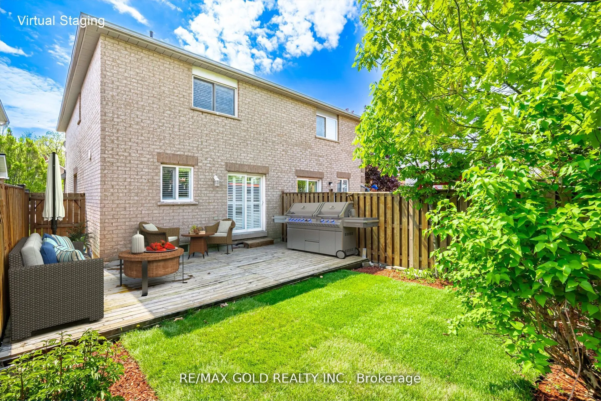 614 Summer Park Crescent