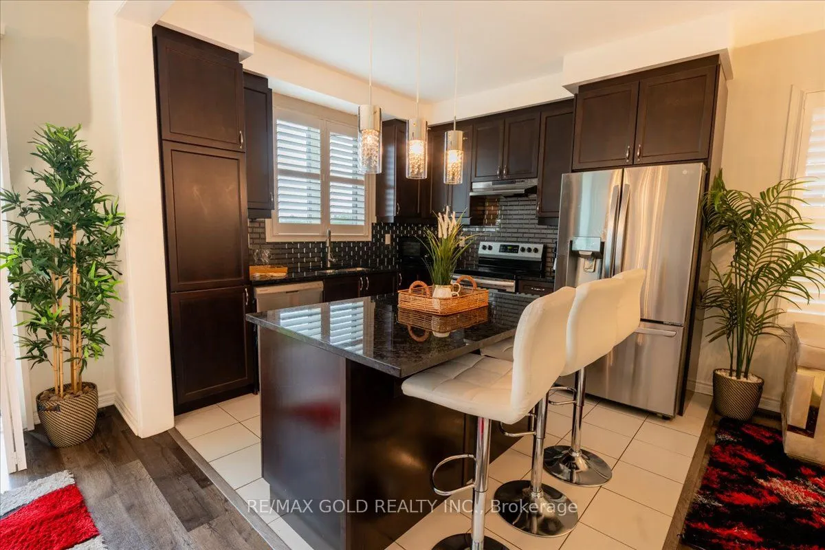 451 GORDON KRANTZ Avenue