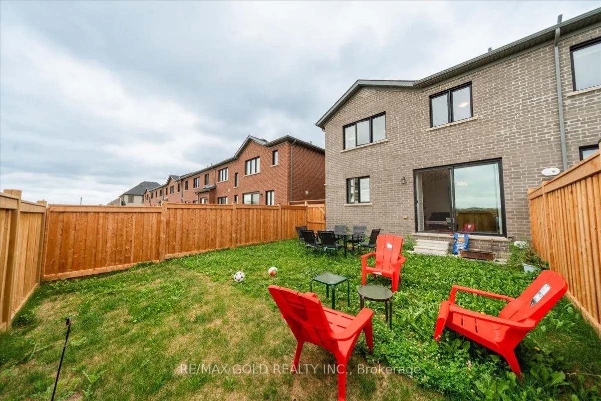 451 GORDON KRANTZ Avenue