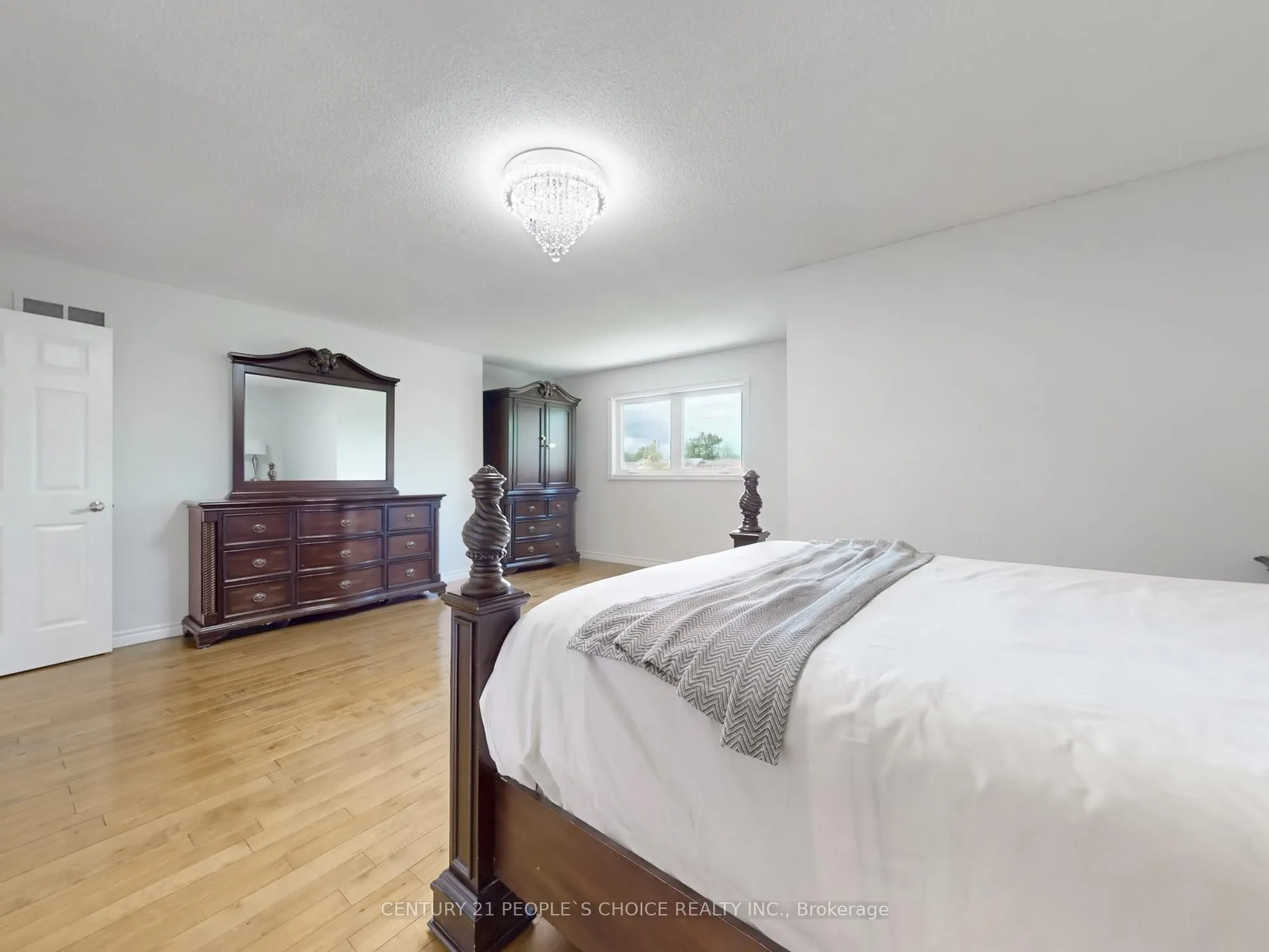 5972 Aquarius Court