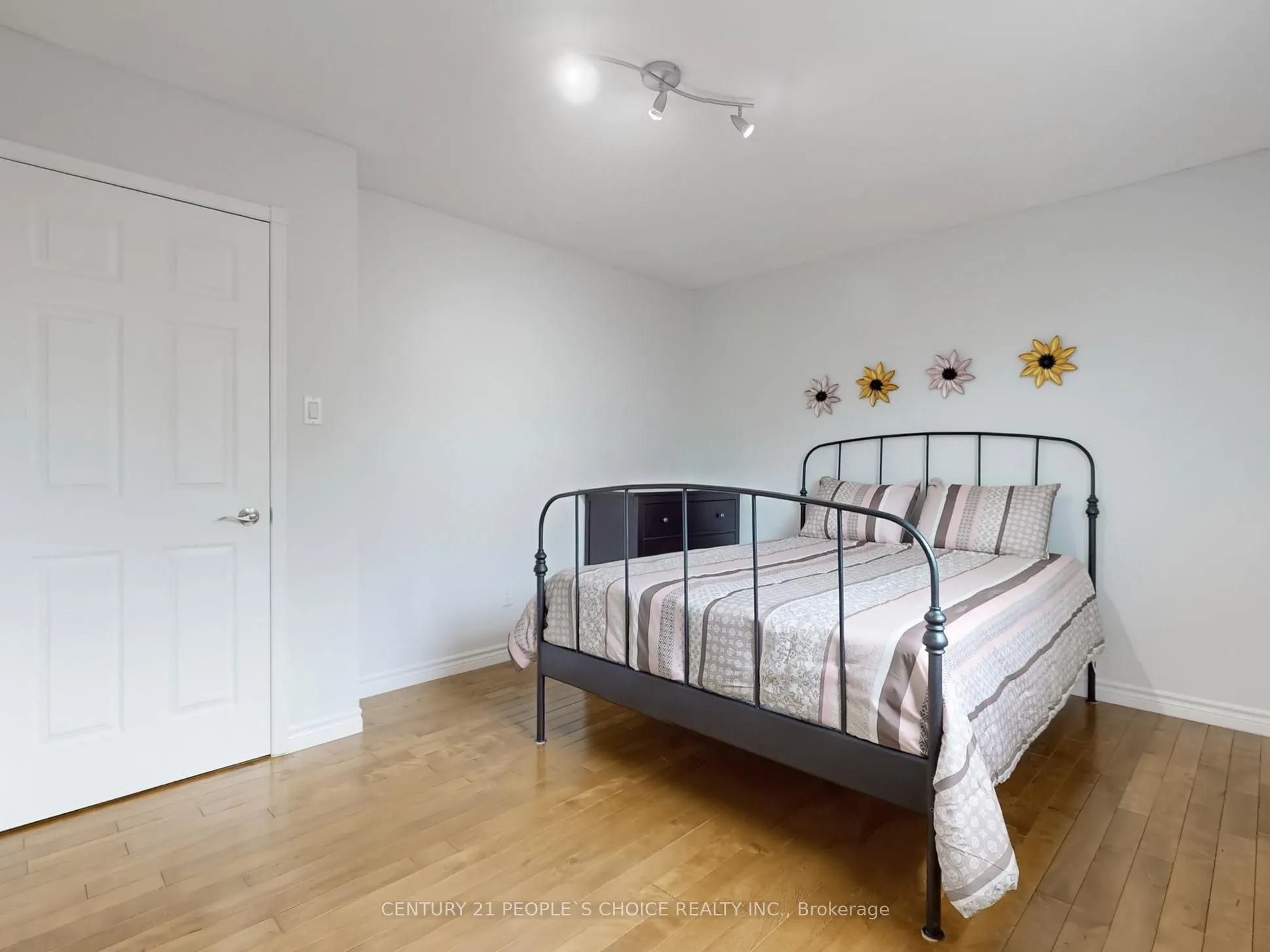 5972 Aquarius Court