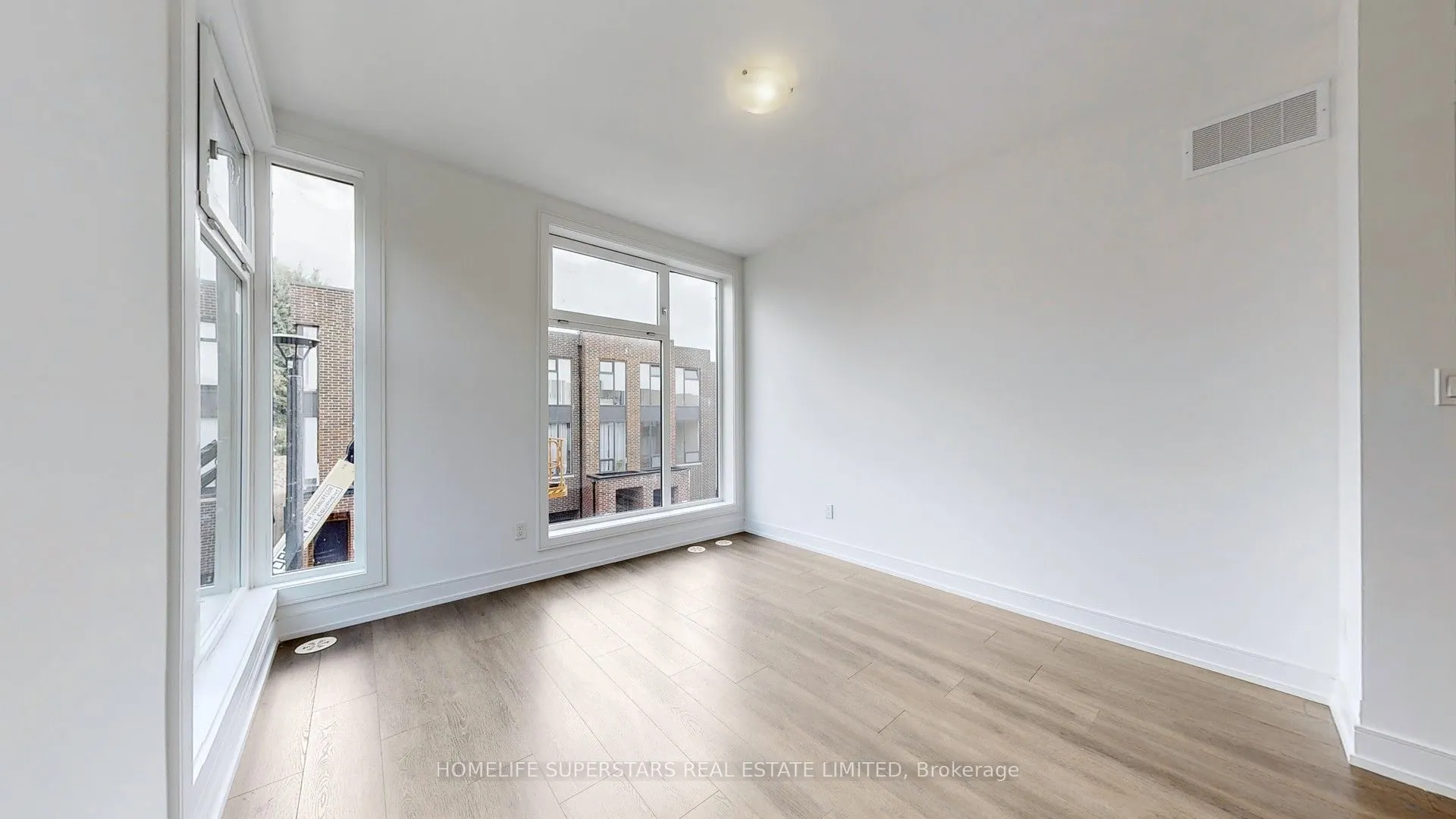 61 DESIREE Place