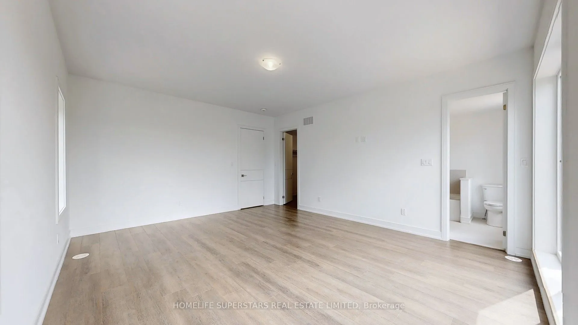 61 DESIREE Place