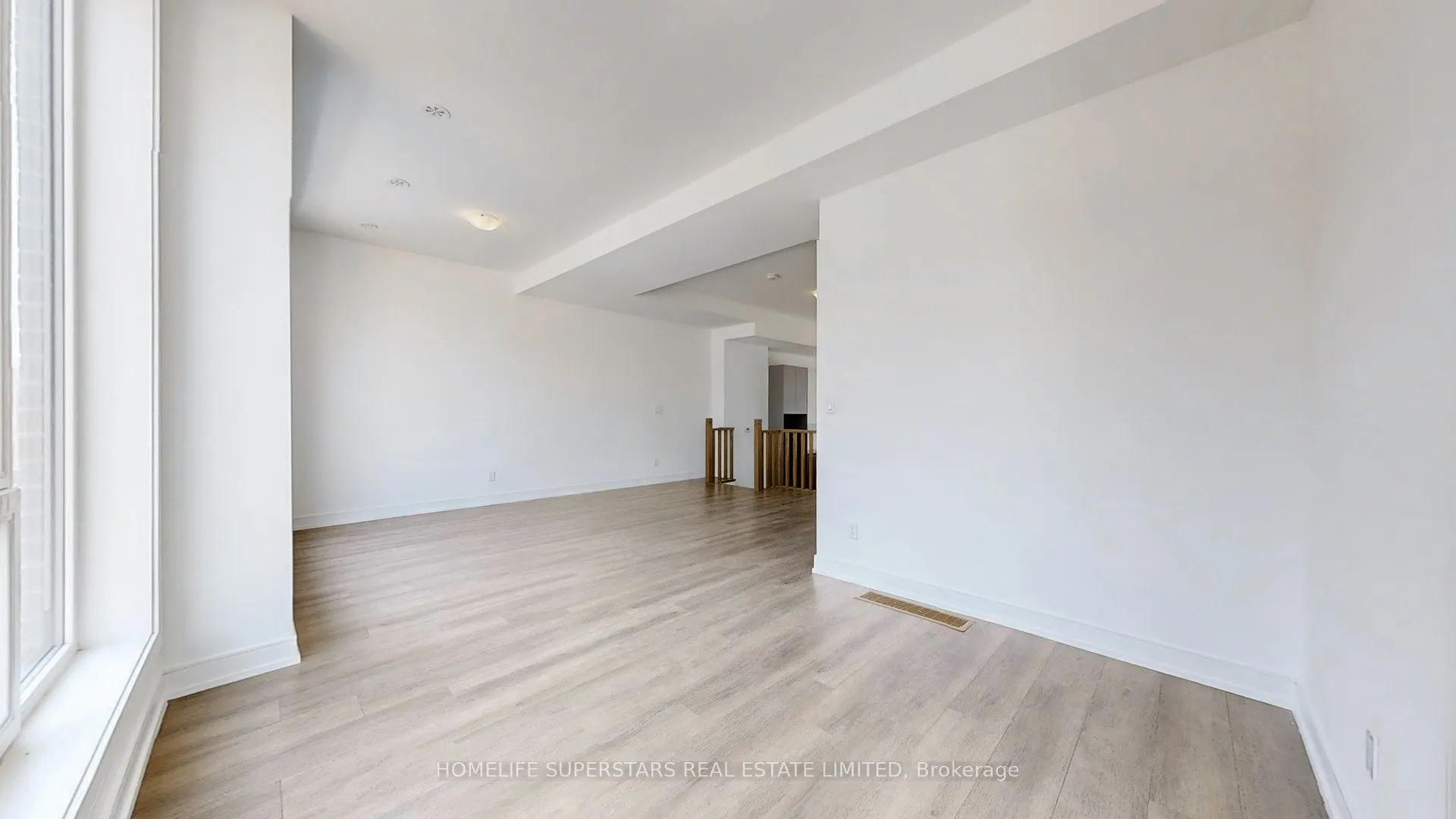 61 DESIREE Place