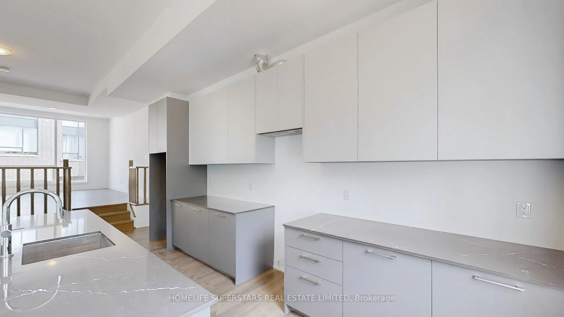 61 DESIREE Place