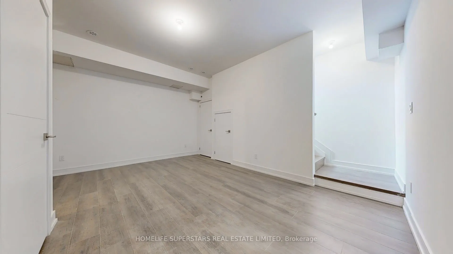 61 DESIREE Place