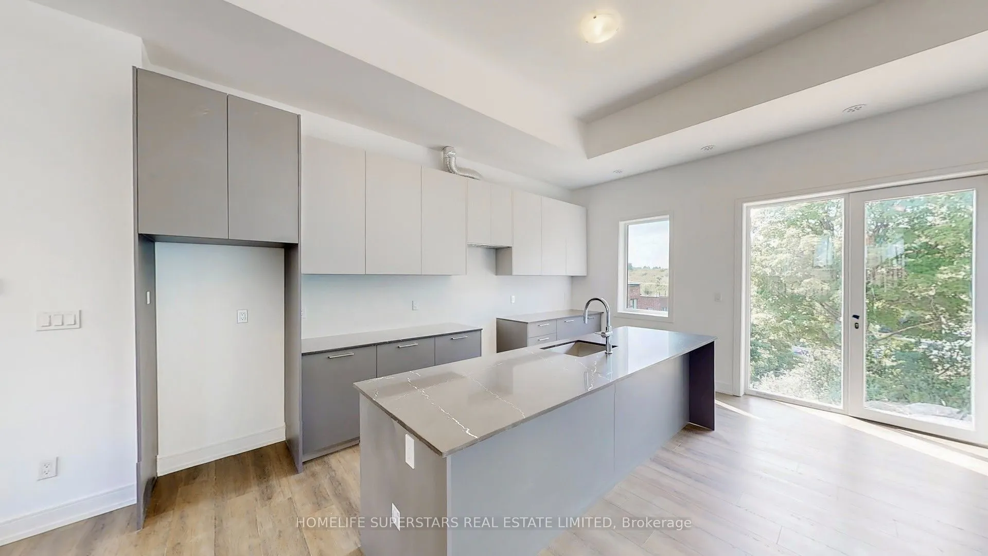 61 DESIREE Place