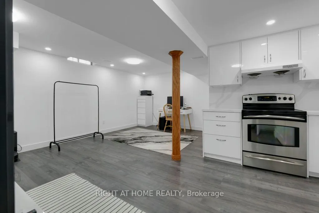 1 Hedley Court