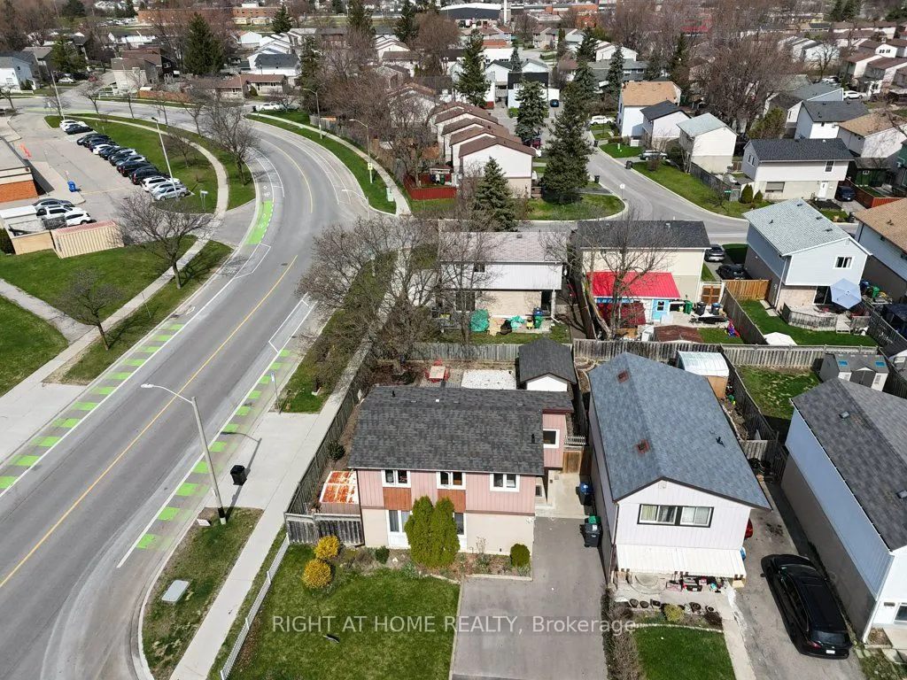 1 Hedley Court
