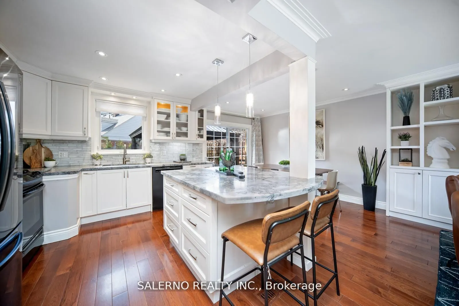 20 Cedarcrest Drive